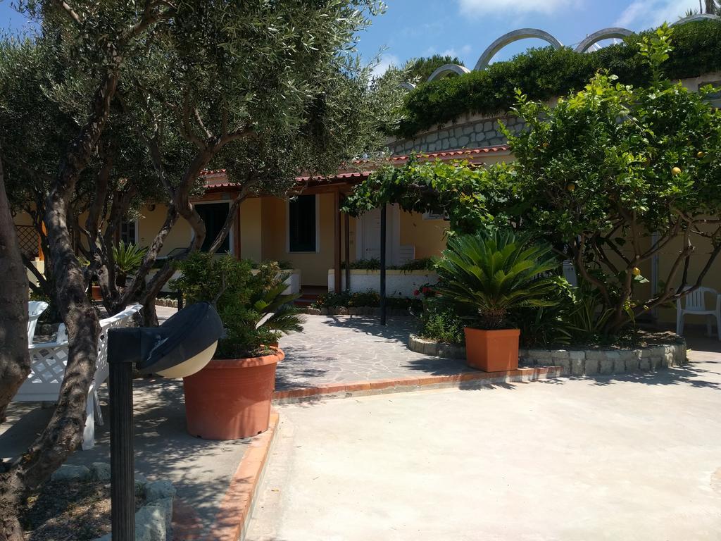 Residence Giardino Del Sole Forio  Bagian luar foto