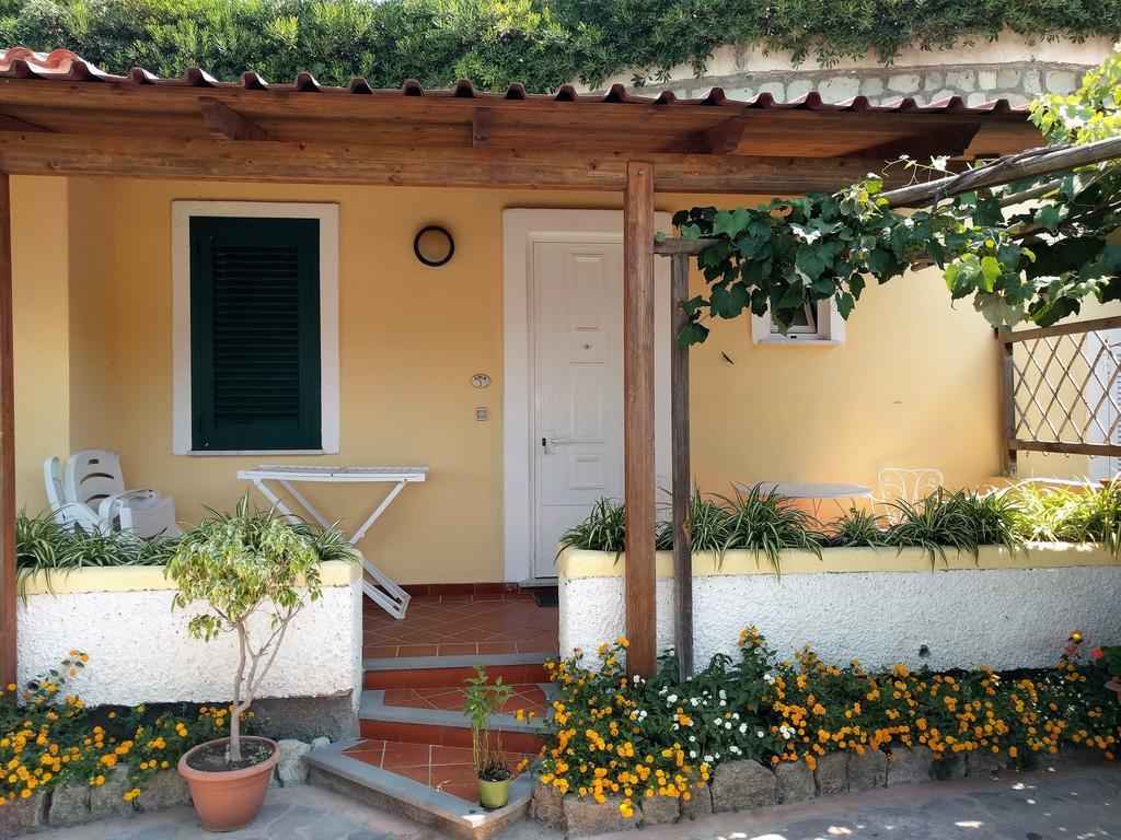 Residence Giardino Del Sole Forio  Bagian luar foto